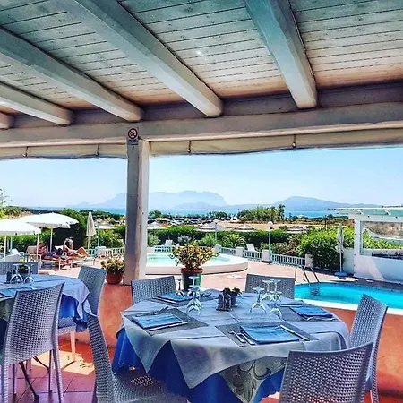 Stefania Boutique By The 4* Olbia