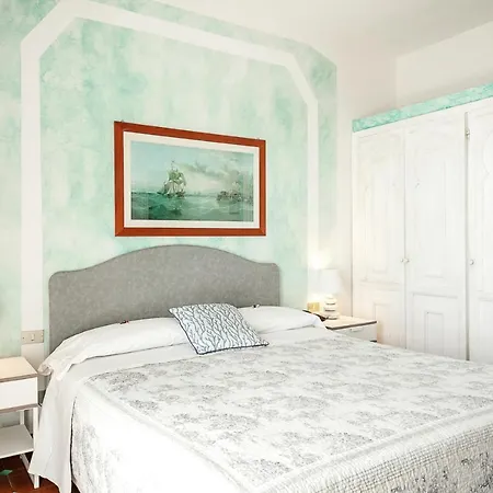 Stefania Boutique By The 4* Olbia