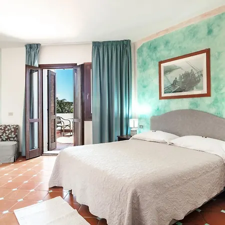 Stefania Boutique By The Hotel 4*