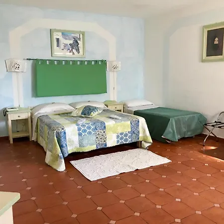 Stefania Boutique By The Hotel Olbia