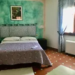 Stefania Boutique By The Olbia
