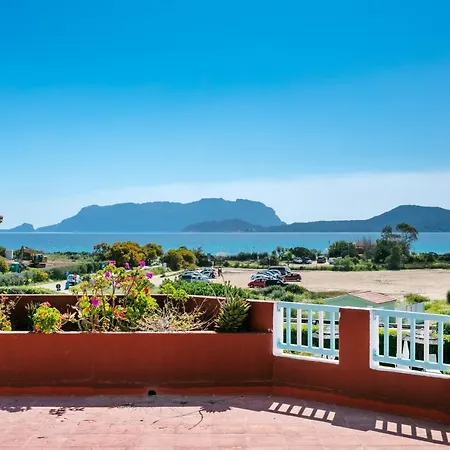 Stefania Boutique By The 4*