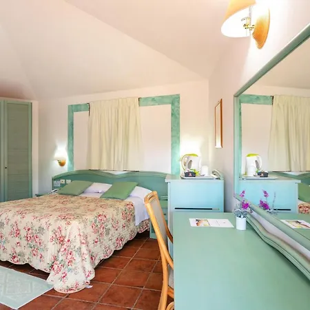 Отель Stefania Boutique By The 4*