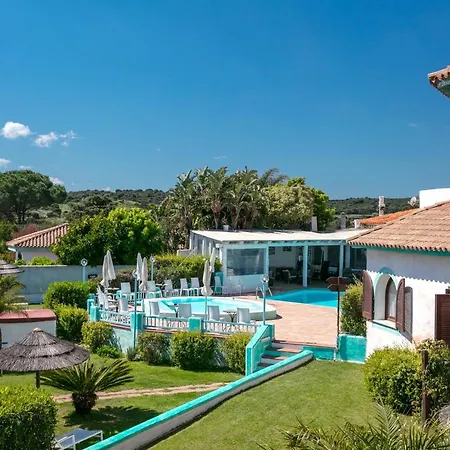 ステファニア ブティック バイ ザ ビーチ ホテル オルビア