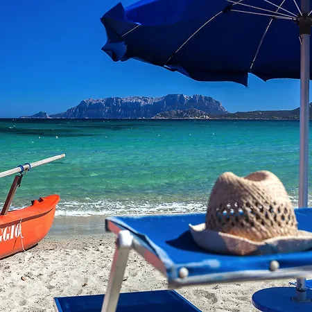 ステファニア ブティック バイ ザ ビーチ 4*