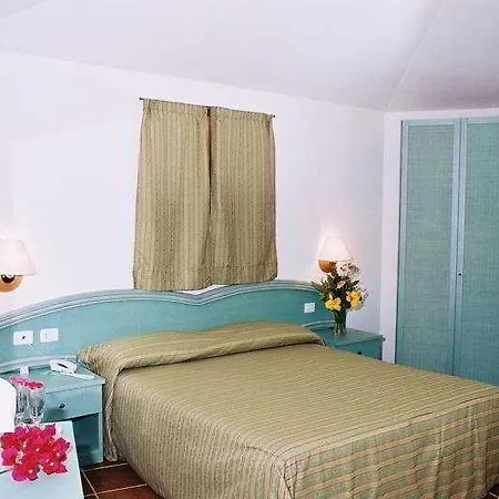 Stefania Boutique By The Hotel 4*