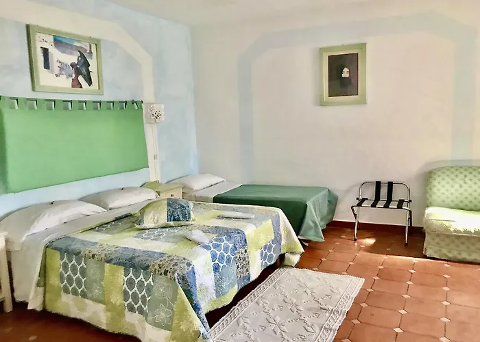 Stefania Boutique By The Olbia