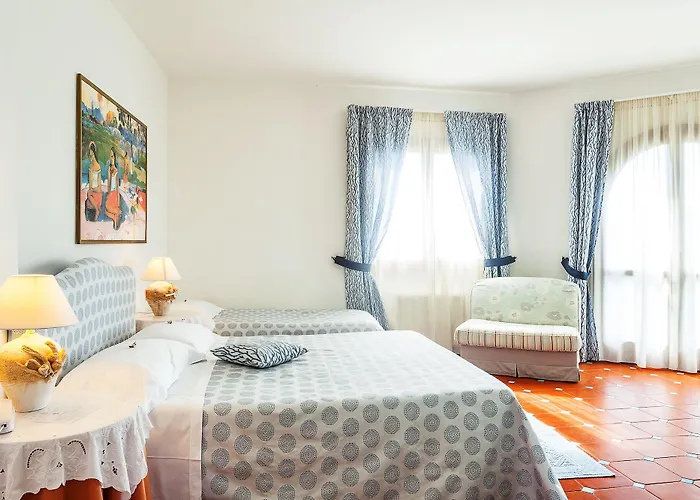 Stefania Boutique By The Hotel 4*